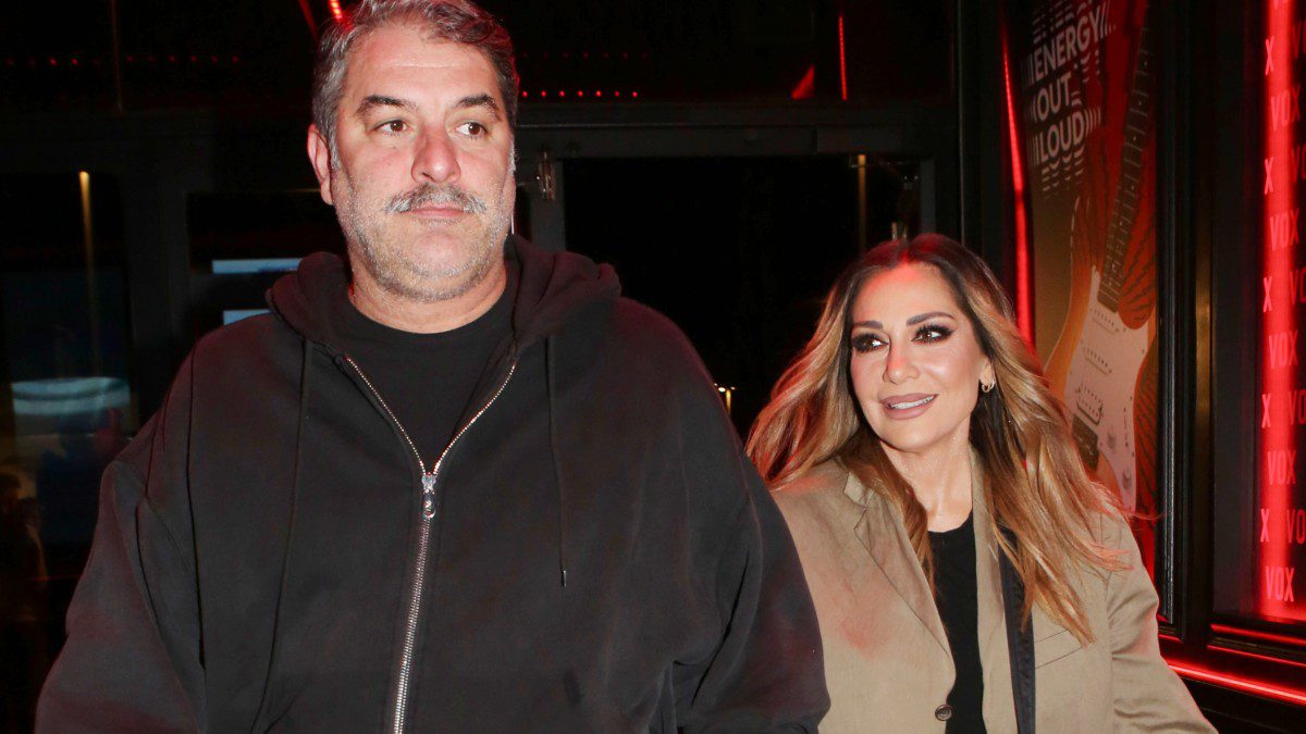 Ο Βασίλης Μπισμπίκης με την Δέσποινα Βανδή