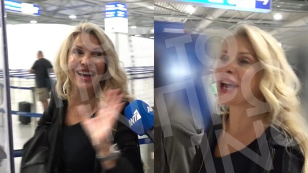 Η Ελένη Μενεγάκη στο αεροδρόμιο