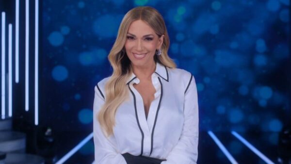 Η Έλλη Κοκκίνου στο Don't Forget the Lyrics