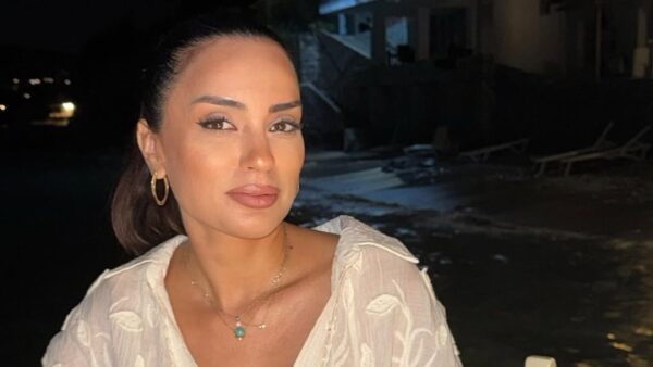 Η Ελπίδα Ιακωβίδου