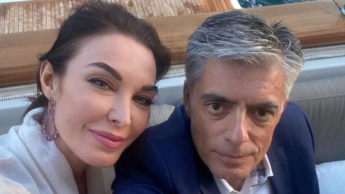 Ο Νίκος Ευαγγελάτος και η Τατιάνα Στεφανίδου