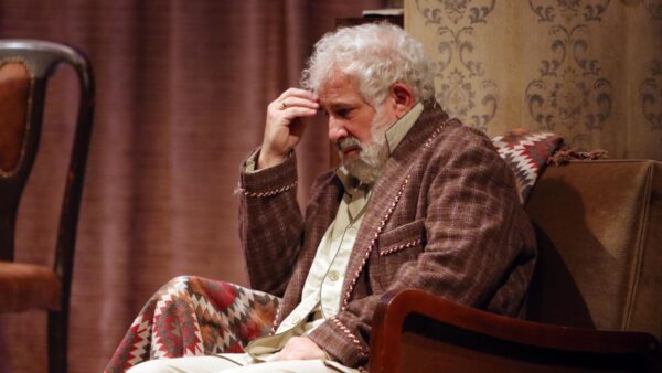 Ο Πέτρος Φιλιππίδης