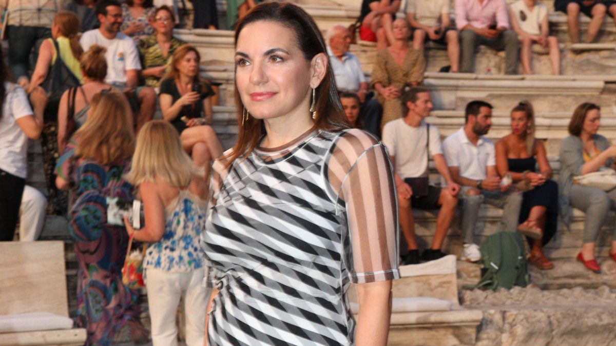 H Όλγα Κεφαλογιάννη σε έξοδό της