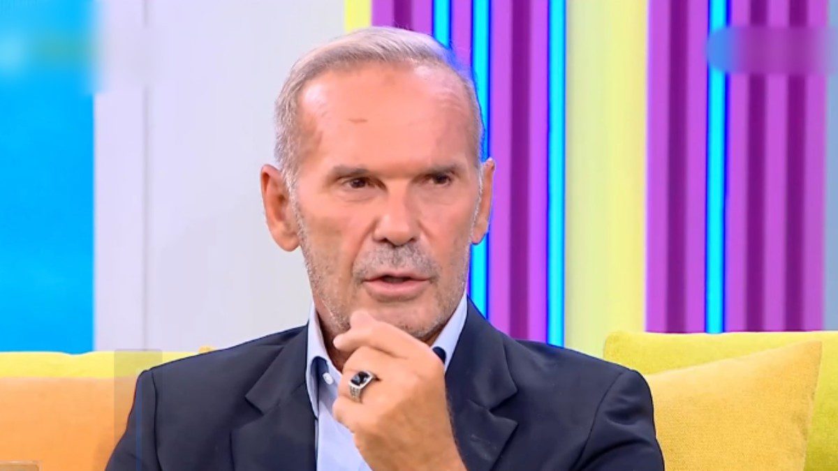 Ο Πέτρος Κωστόπουλος