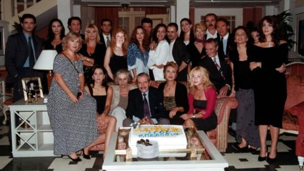 ηθοποιοι από την λαμψη