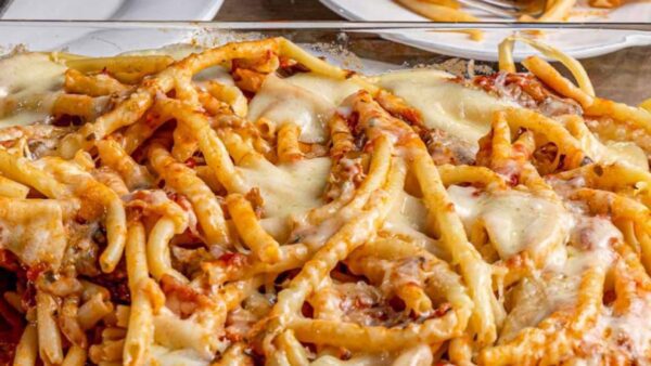 Μοσχάρι μακαρόνια