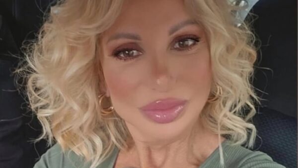 Η Στέλλα Μπεζαντάκου