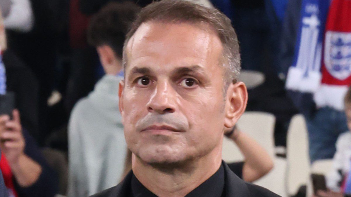 Ντέμης Νικολαΐδης