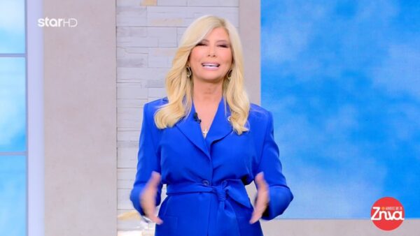 Η Ζήνα Κουτσελίνη στην πρεμιέρα της εκπομπής Αλήθειες με την Ζήνα