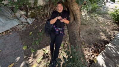 Η Δανάη Μπάρκα στο χωριό της