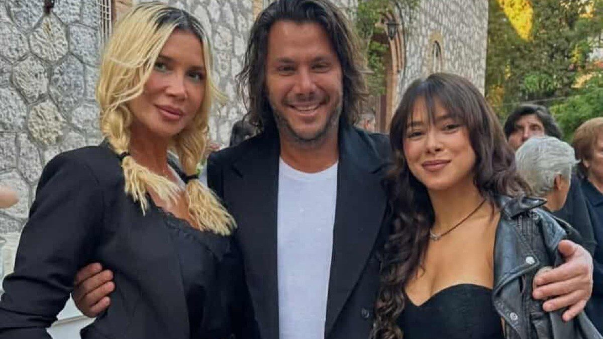 Η Πάολα με τον Φώτη Ζογλοπίτη και την Παολίνα