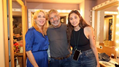 Η Φωτεινή Αθερίδου, η Σμαράγδα Καρύδη και ο Θοδωρής Αθερίδης