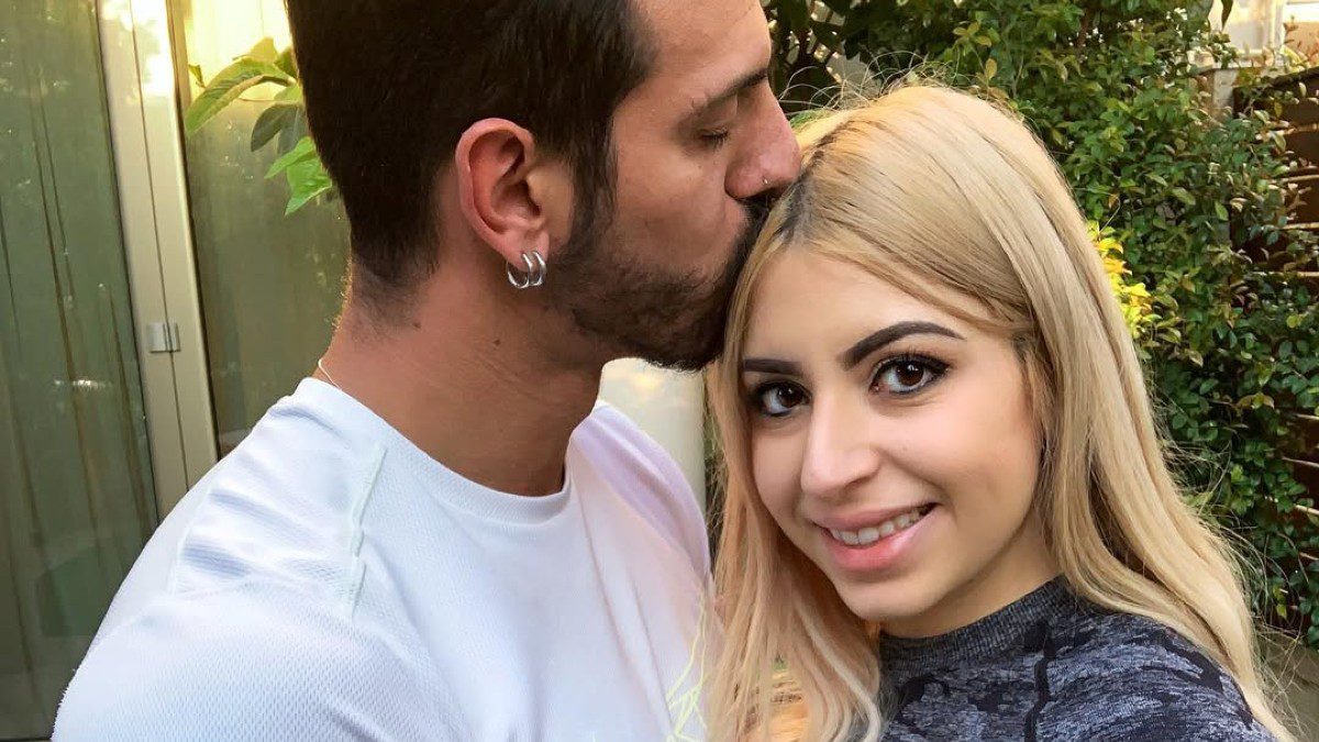 Η Κωνσταντίνα Δημητρίου με τον σύντροφό της