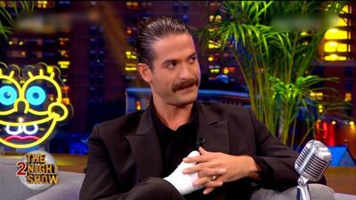 Ο Άρης Μουγκοπέτρος στο The 2Night Show