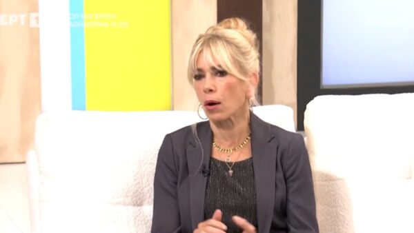 Η Μυρτώ Αλικάκη