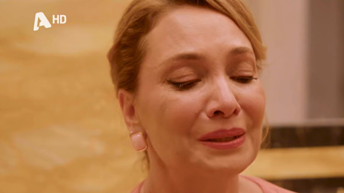 Να μ'αγαπάς Ζωή