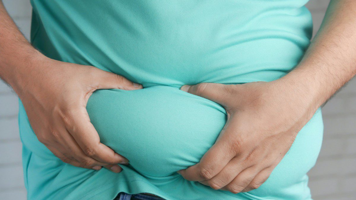 ένας παχύσαρκος άνδρας