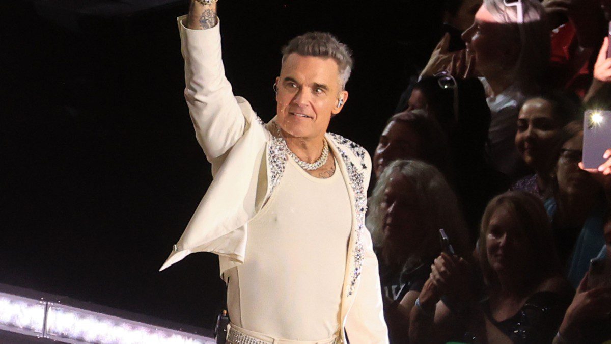 Ο Ρόμπι Γουίλιαμς στο Καλλιμάρμαρο