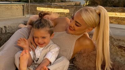 Η Ιωάννα Τούνη με τον γιο της, Πάρη