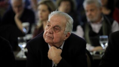 Αλέκος Φλαμπουράρης