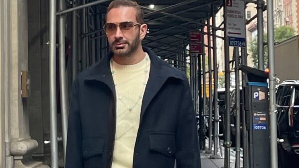 Ο Νίκος Κοκλώνης στο Μανχάταν