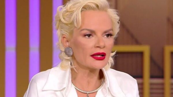 Η Έλενα Χριστοπούλου στο Real View