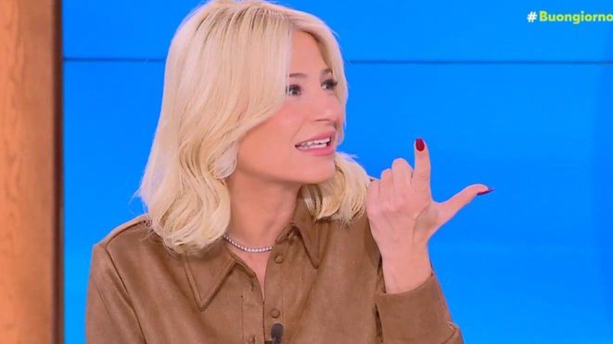 Η Φαίη Σκορδά στο Buongiorno