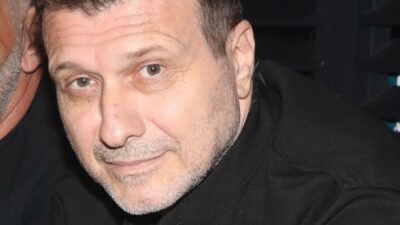 Ο Γιάννης Πλούταρχος