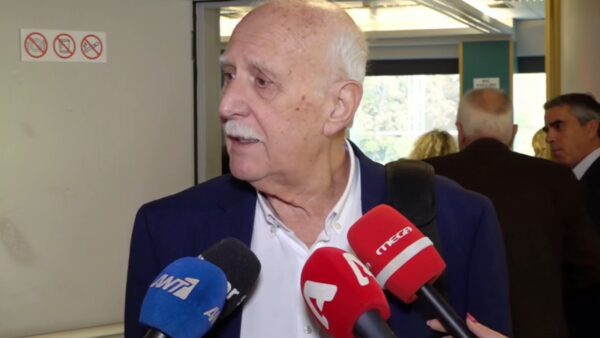 Γιώργος Παπαδάκης