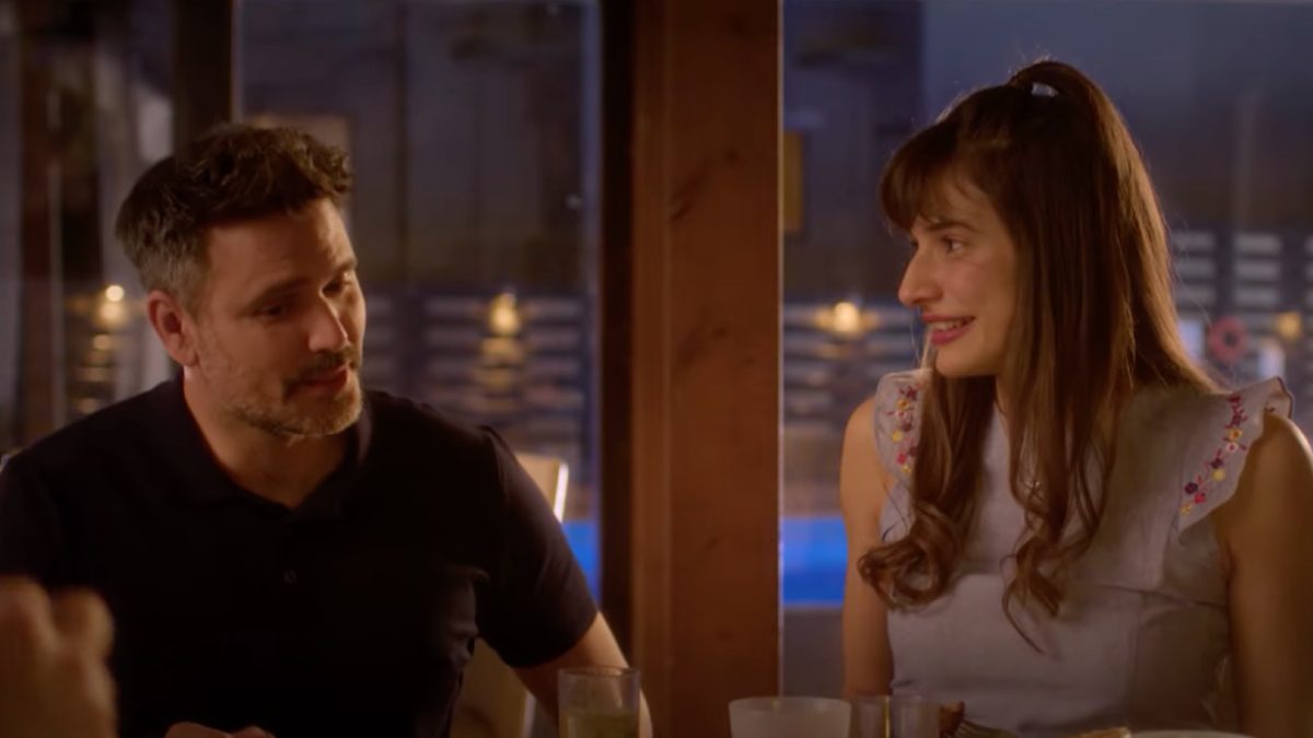 Ο Χάρι και η Ελβίρα από το Hotel Elvira