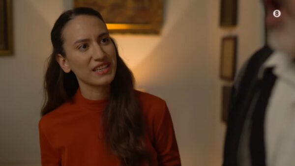 Η Αιμιλία από την σειρά Ηλέκτρα