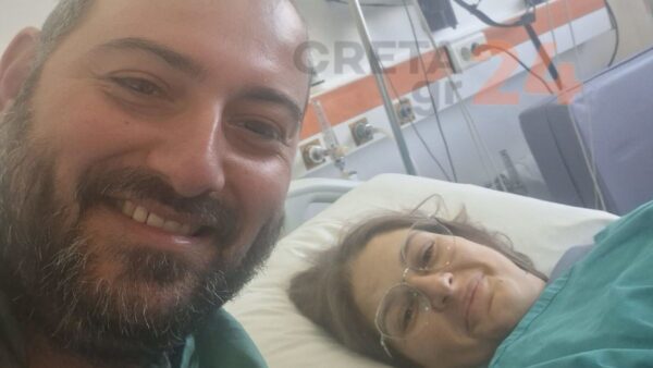 Το ζευγάρι που είδε το παιδί του να γεννιέται στο αυτοκίνητό τους