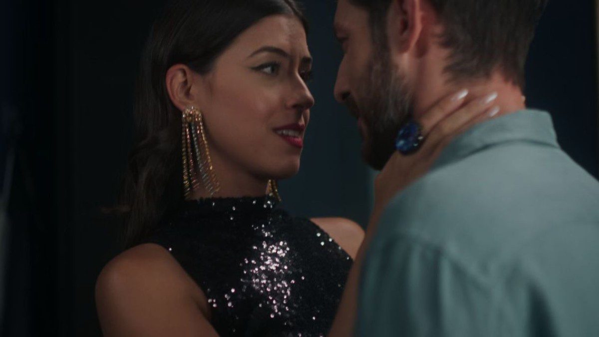 Μια νύχτα μόνο Μίνα