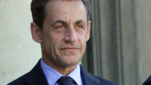 Ο Νικολά Σαρκοζί σε δημόσια εμφάνισή του