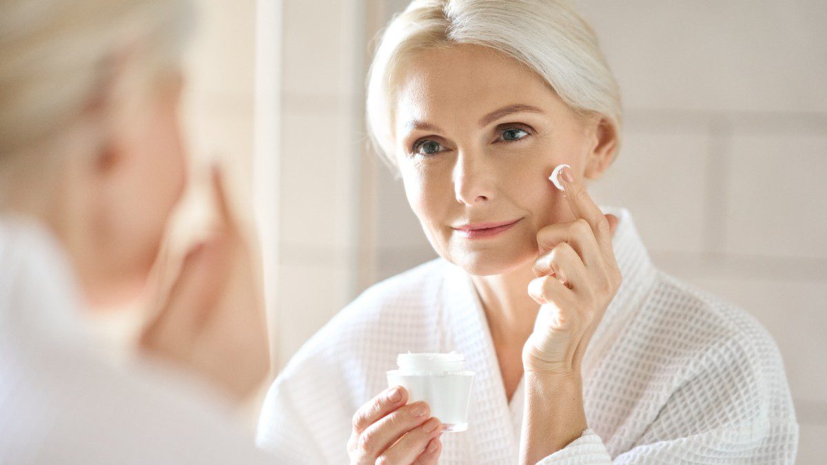 Γήρανση με κρέμα αντιμετώπιση