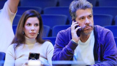 Ο Χάρης και η Αντελίνα Βαρθακούρη στο ΟΑΚΑ