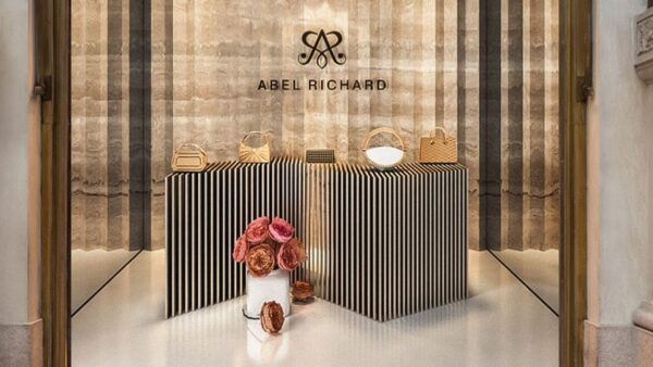 Η τσάντα των 170.000$ που έγινε viral στο Miami — Κάνει παγκόσμιο ντεμπούτο και σοκάρει τον κόσμο της μόδας