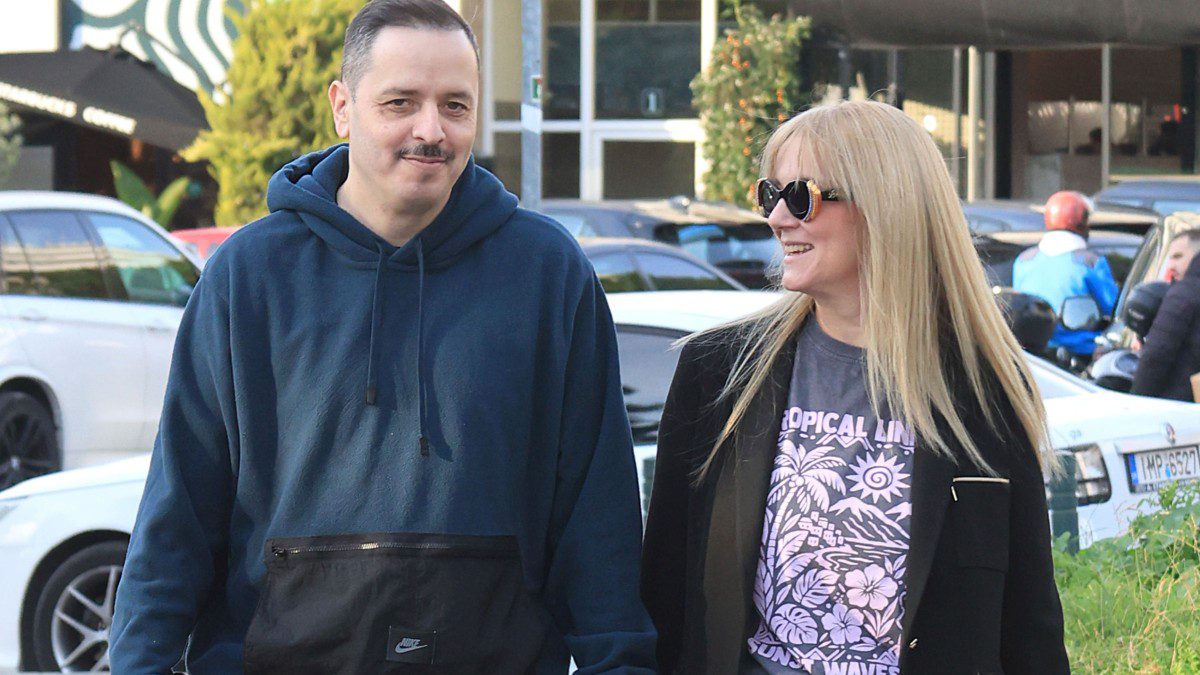 Αλεξάνδρος Τσουβέλας, Ευαγγελία Καρύδη