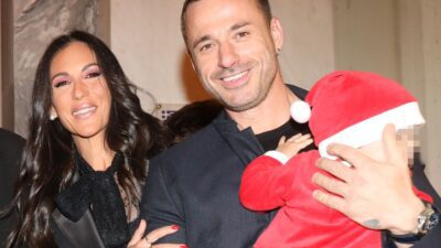 Η Ανθή Βούλγαρη με τον σύζυγό της και τον γιο της