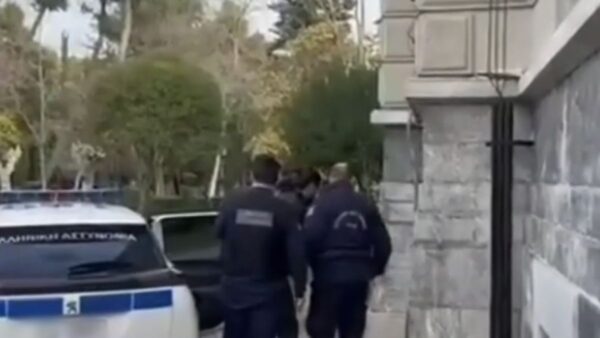 Ο Άρης Μουγκοπέτρος στον Εισαγγελέα