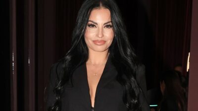 Η Δήμητρα Αλεξανδράκη σε έξοδό της