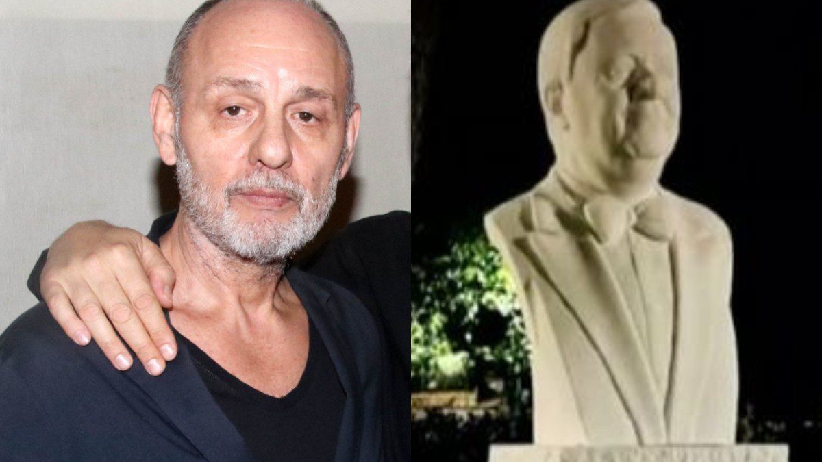 Ο Γιώργος Χατζιδάκις και η προτομή του Μάνου Χατζιδάκι