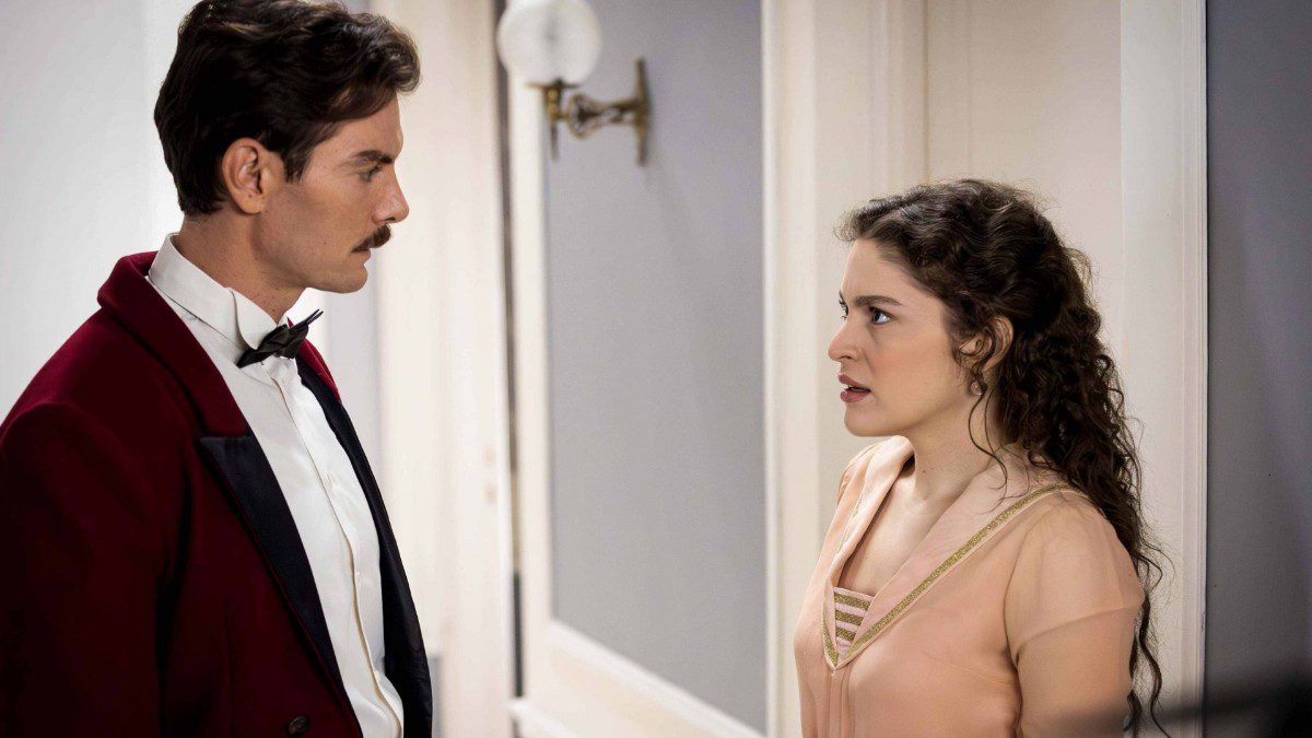 Grand Hotel Πέτρος Αλίκη