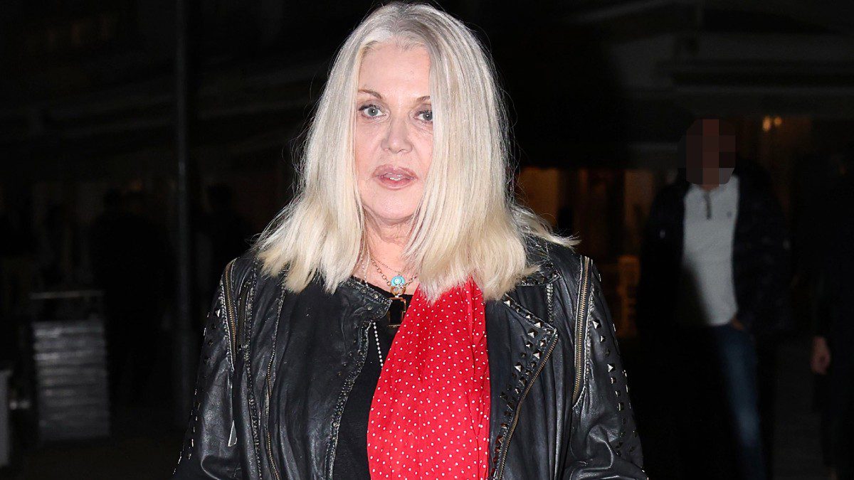 Ρούλα Κορομηλά