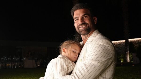 Ο Δημήτρης Αλεξάνδρου με τον γιο του, Πάρη