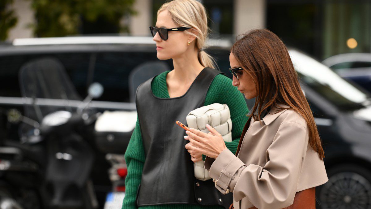 χρώμα χακί στο street style