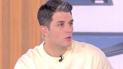 Ο Δημήτρης Πανόπουλος στο Weekend Live