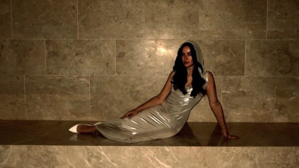 Ζενεβιέβ Μαζαρί