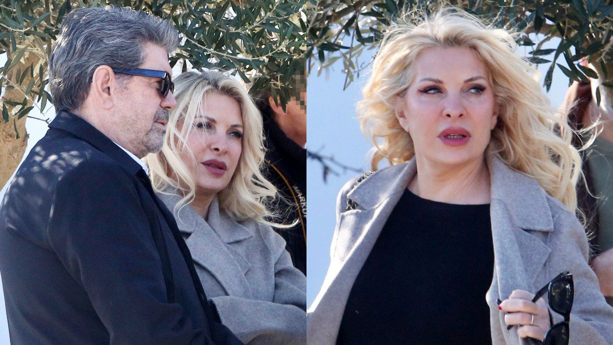 Η μενεγάκη στην κηδεία του Παπαδάκη