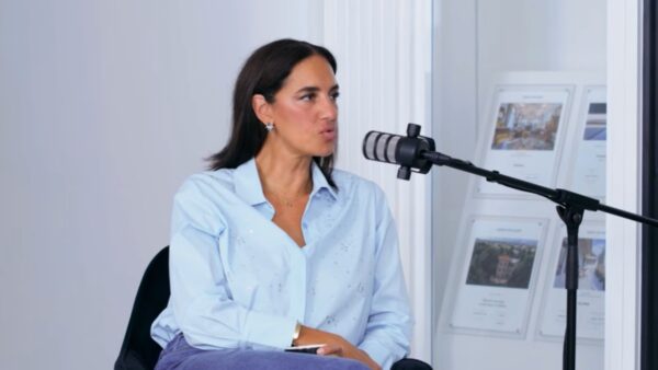 Νόνη Δούνια